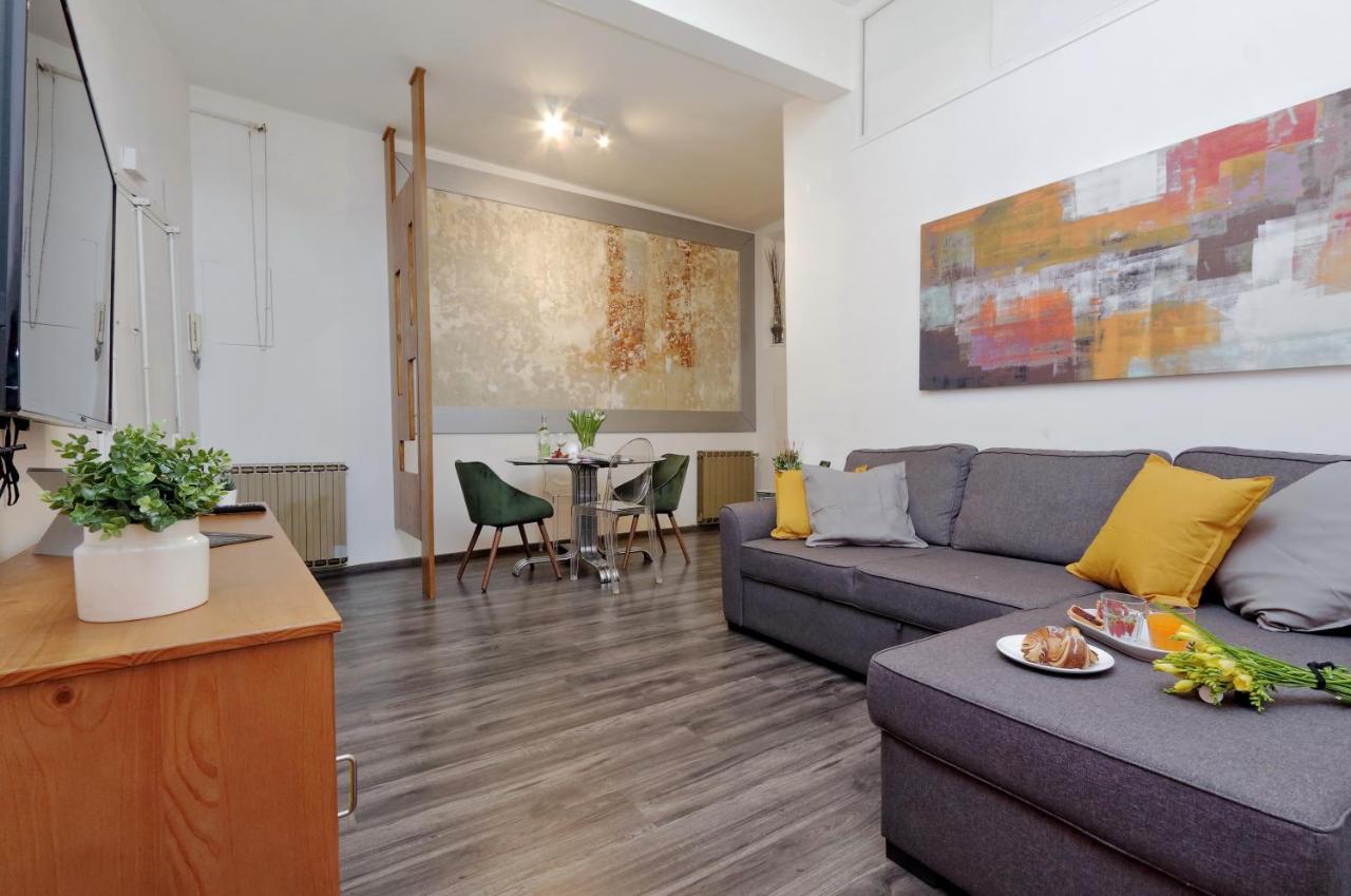 Urbana Apartment Rom Exteriör bild